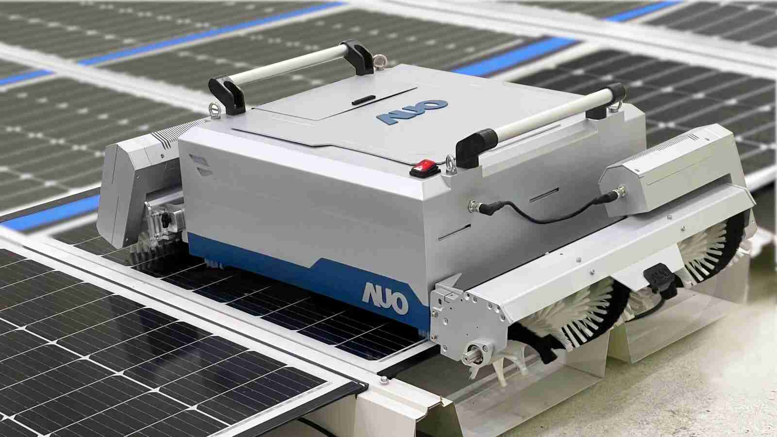 开云电子致力EPC场域技术升级，，，导入清洁机器人搭配传感器与AI数据分析，，大幅减少维运成本